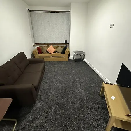 Leeds 5